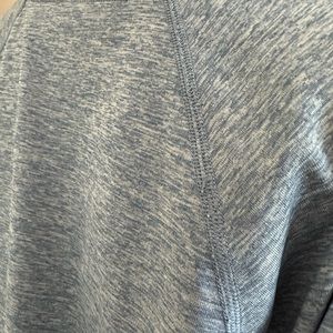 A very soft, comfortable top that I wasn’t sure how to categorize.